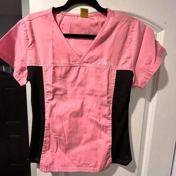 ~Davita~ Scrub Top - Small - Picture 1 of 4